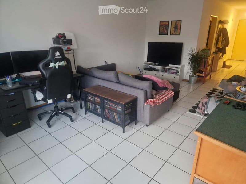 Subentrante appartamento 3.5 - Lugano/Breganzona (da subito) (1)