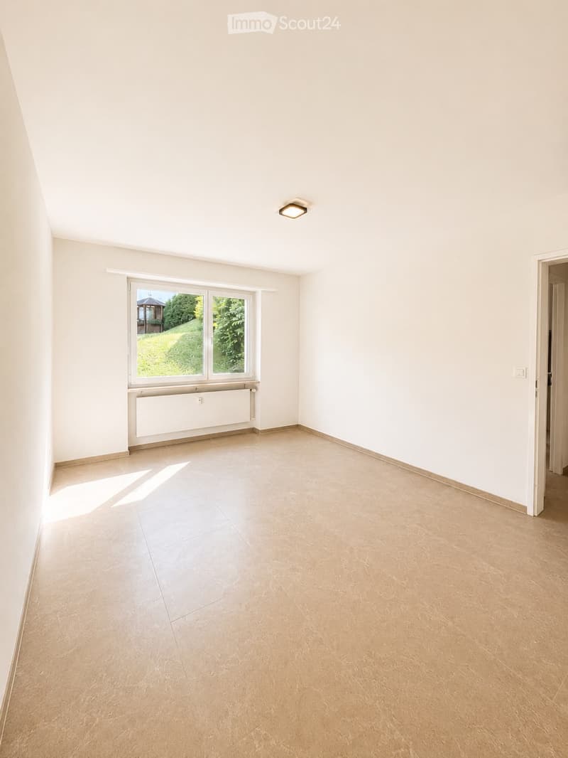 Ab Sofort! Grosszügige 3,5Zi Wohnung mit Garten (2)