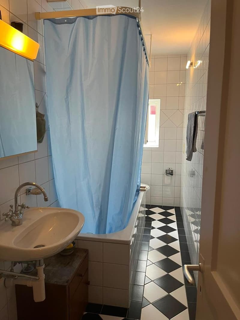 3-Zimmer-Wohnung in der Lorraine zur Untermiete (4)
