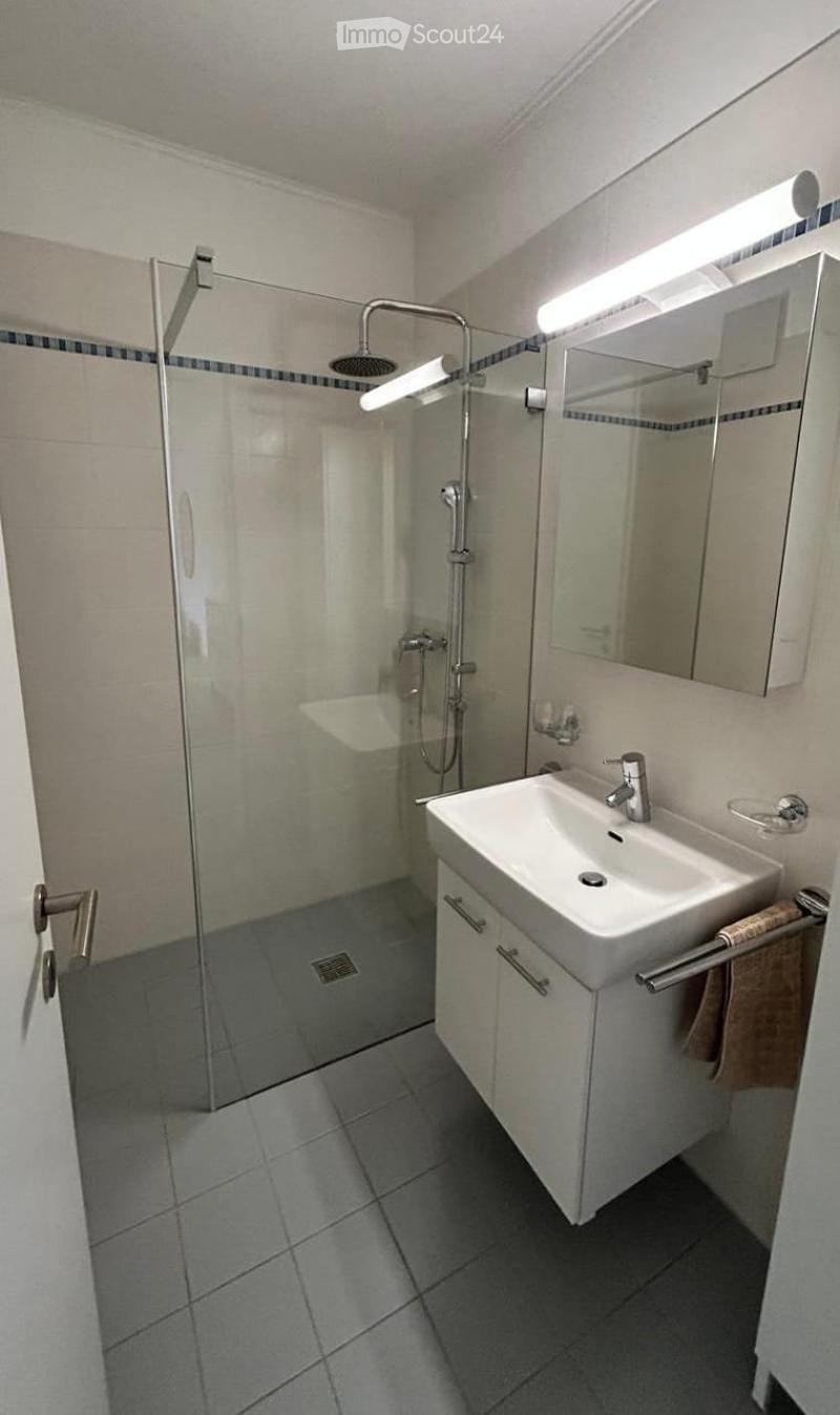 Charmant appartement de 2.5 pièces à Fribourg (2)