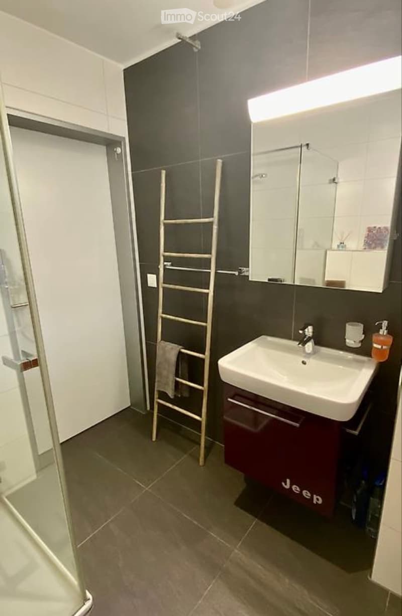 Murten, Zimmer zu vermieten (5)