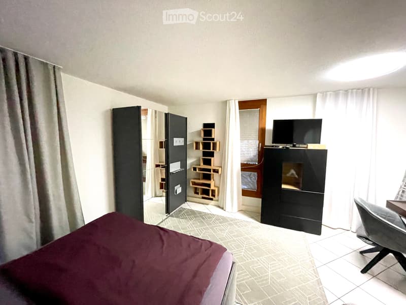 Möbliertes Zimmer in Wettingen ab 1.10.26 (2)