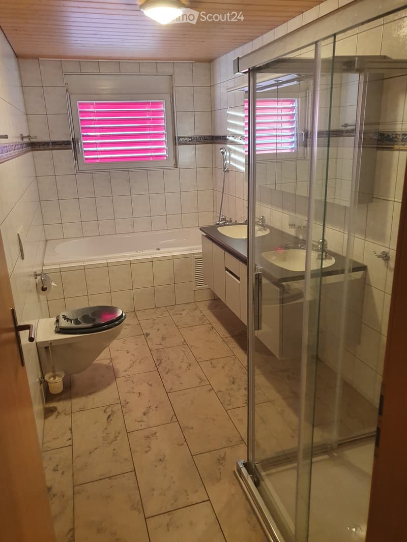Möbliertes Zimmer in Monatsmiete alles inkl. (4)