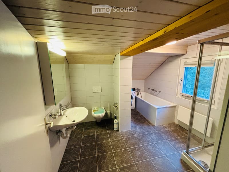 Schöne 4.5 Zimmer Wohnung in Wolhusen zu vermieten im 2.OG (2)