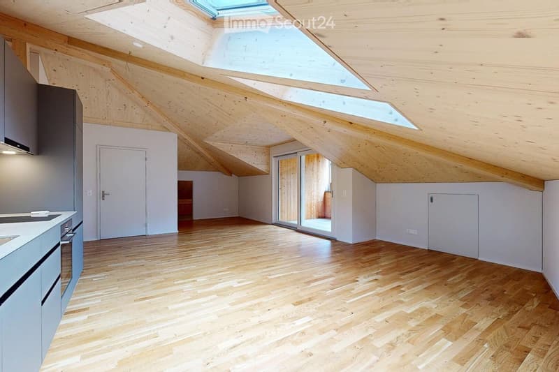 Gemütliche 2,5 Zimmer-Dachwohnung zu vermieten (3)