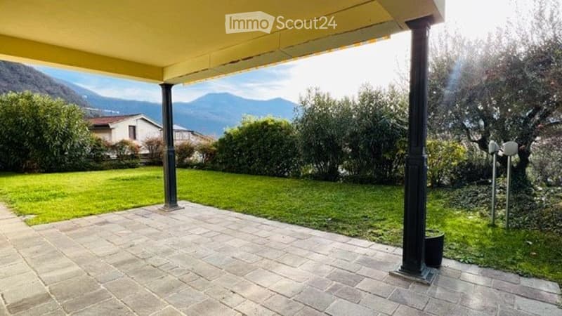 Splendido appartamento con giardino (4)