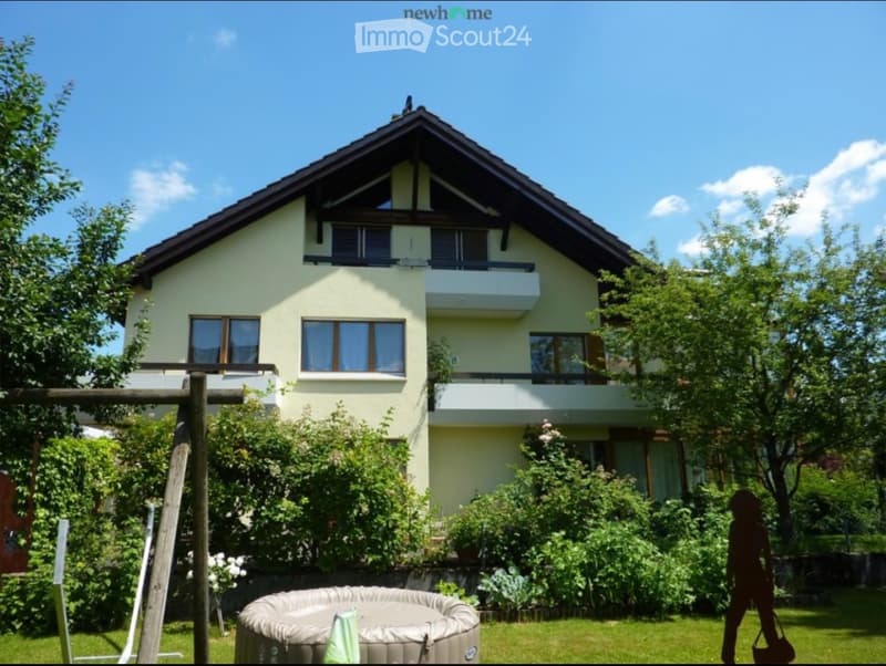 4-Zimmer-Wohnung mit grossem Wintergarten zu vermieten (2)