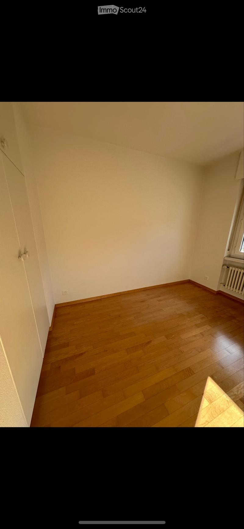 WG-Zimmer mit grossem Balkon und eigenem Bad (1)