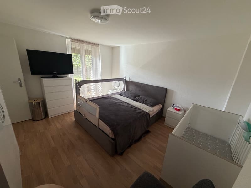 Attraktive 2,5-Zimmer-Wohnung mit grossem Wohnzimmer (5)