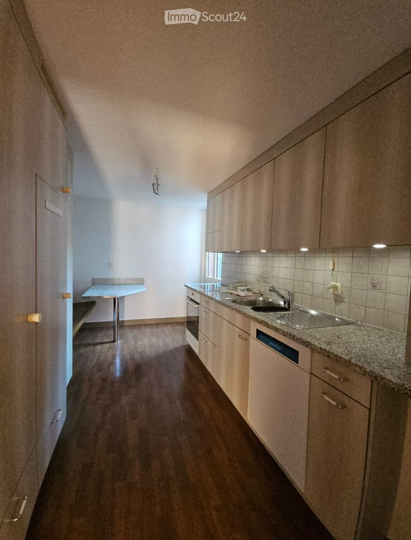 Schöne 3-Zimmer-Wohnung im 1. OG in Bad Zurzach (2)