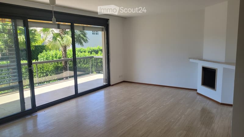 Affittasi Sorengo - luminoso app.  4,5 locali di 125 M2 (2)