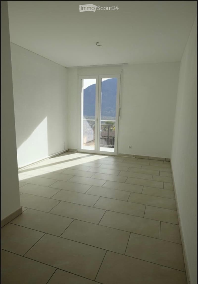 Affittasi stupendo appartamento in casa bifamiliare (11)
