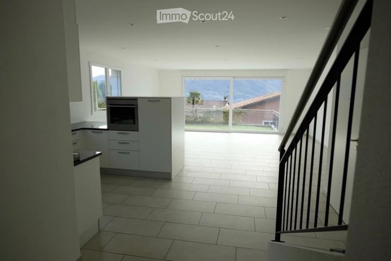 Affittasi stupendo appartamento in casa bifamiliare (5)