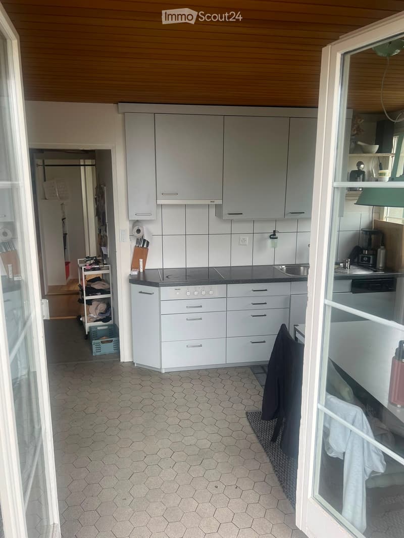 Charmante Altbauwohnung sehr zentral gelegen (4)