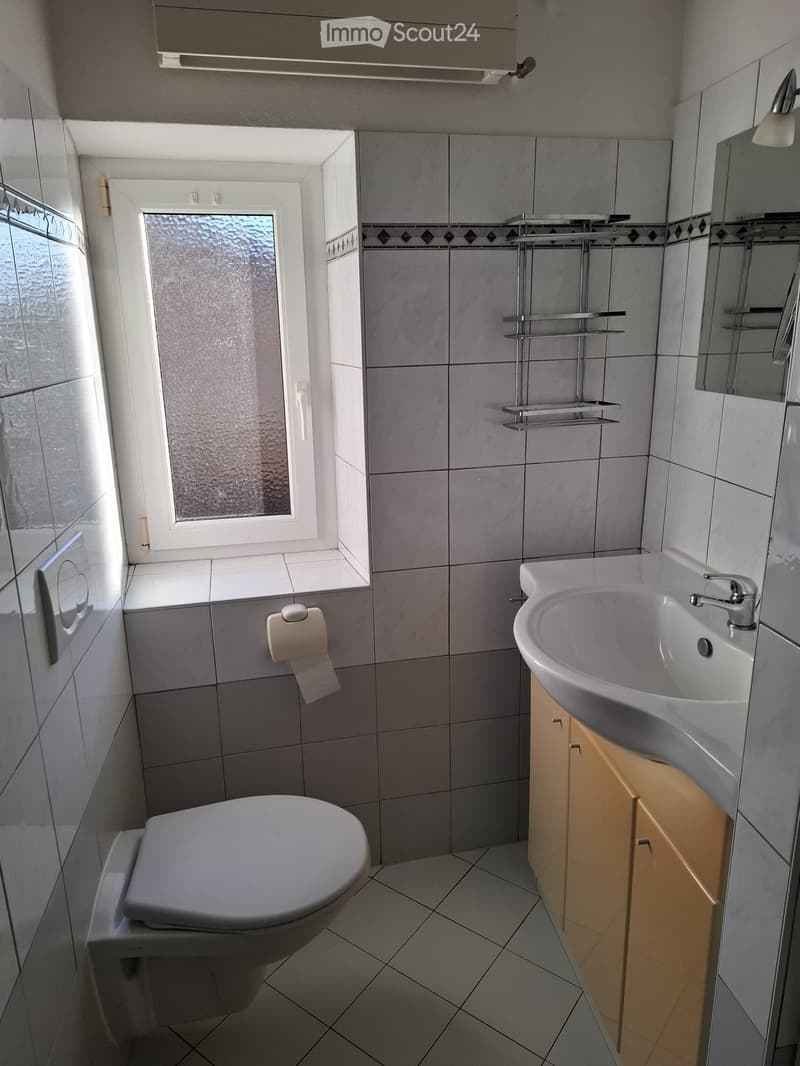 Casa nucleo con corte e giardino (3)
