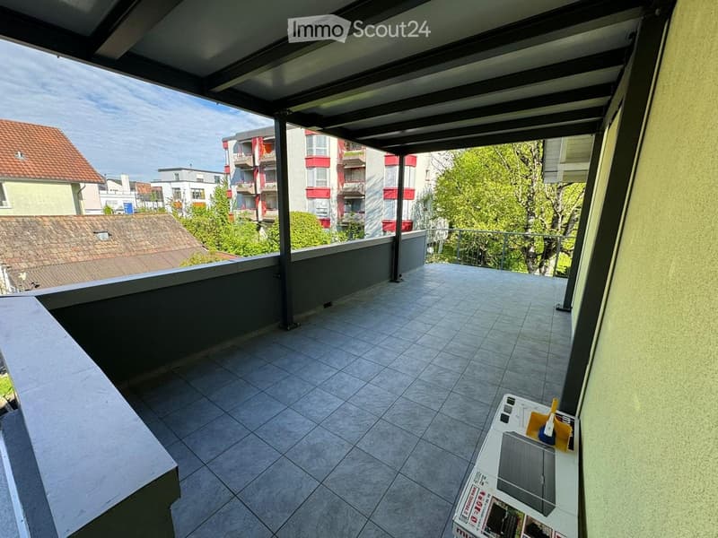Helle 4,5-Zimmer-Wohnung in zentraler Lage zu vermieten (5)