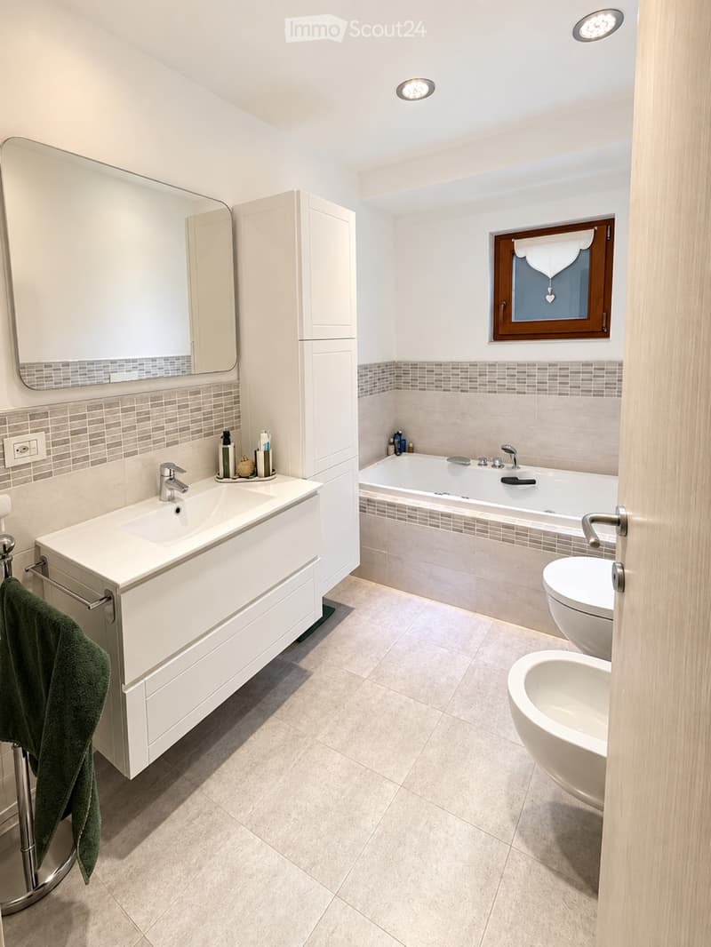 3,5 duplex 110 m² vista lago, terrazzo e 2 posteggi inclusi (5)