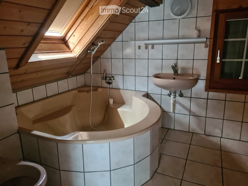 Haus mit Werkstatt/Hobbyraum (5)
