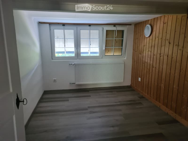 Haus mit Werkstatt/Hobbyraum (4)