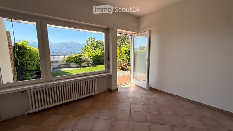 Appartamento ristrutturato Aldesago, 4 locali, con giardino (3)