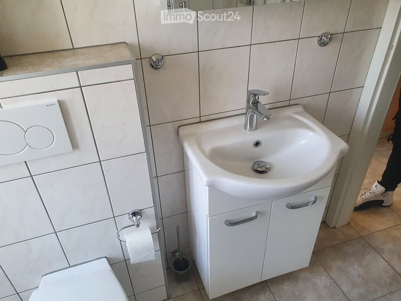 Zu vermieten in Buckten BL ab 1.12.26 renovierte 2 Z. Wg (5)