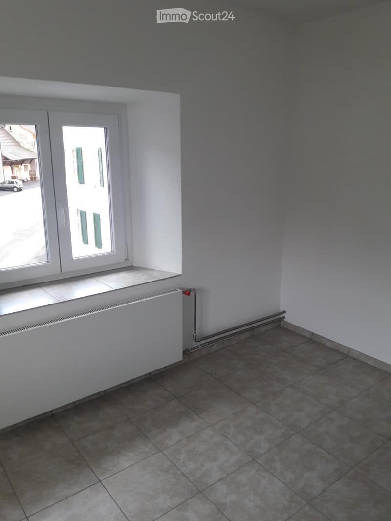 Zu vermieten in Buckten BL ab 1.12.26 renovierte 2 Z. Wg (1)