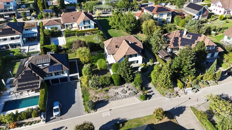 8.5 Zimmer Einfamilienhaus (2)