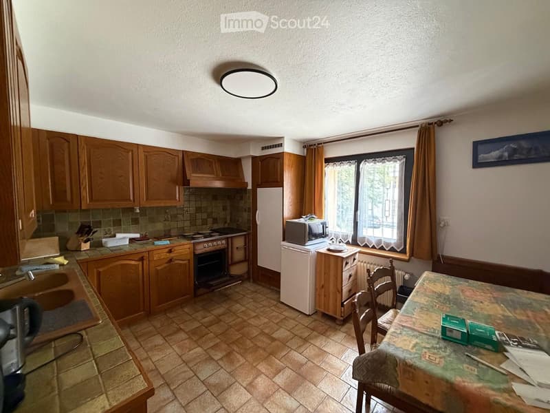 Appartement 3.5 pièces avec balcon à louer à Evolène (1)