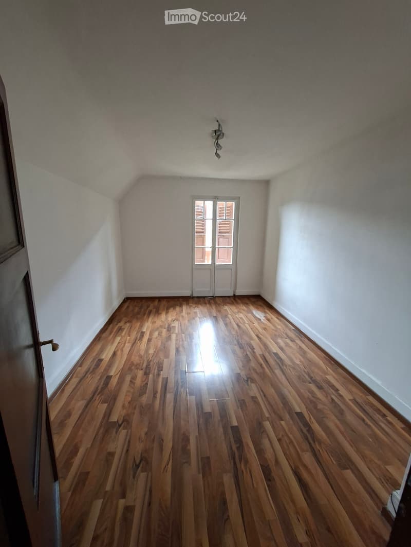 3 1/2 Zimmerwohnung zu mieten in Salgesch (2)