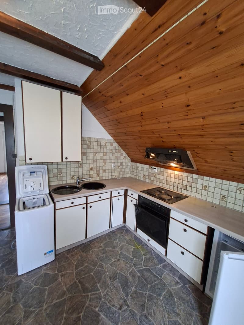 3 1/2 Zimmerwohnung zu mieten in Salgesch (4)