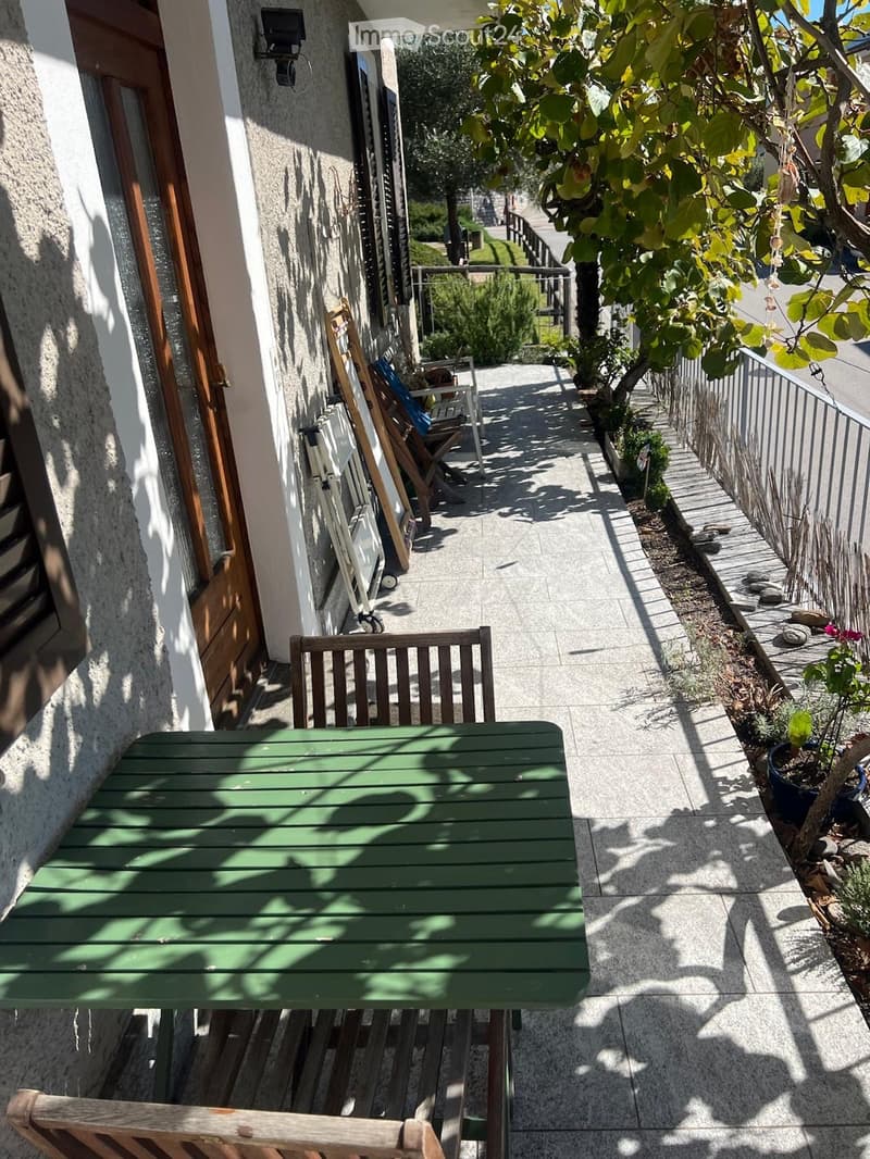 Affittasi grazioso appartamento soleggiato con terrazza (2)