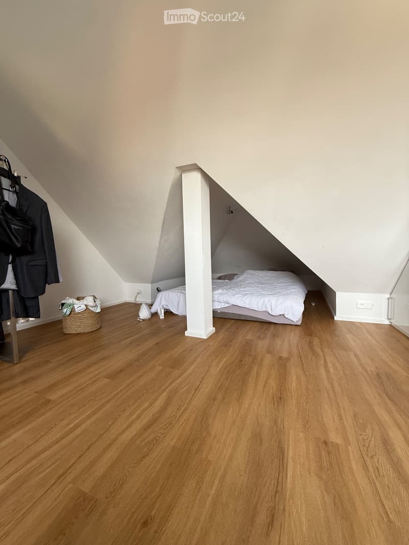 Charmante Maisonette-Wohnung im Zentrum von Winterthur (4)