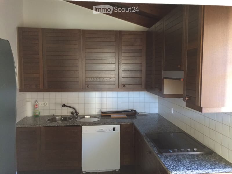 Vezio : affittasi casa con appartamento duplex e monolocale (2)