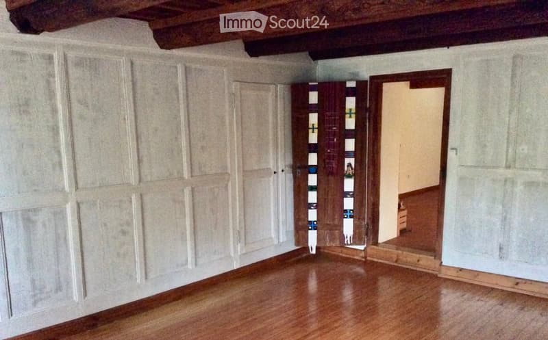 Gemütliche 3 Zi. Wohnung in Bauernhaus (5)