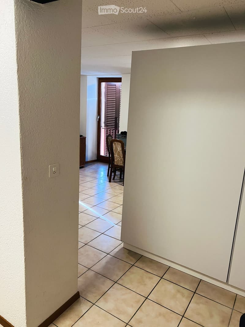 Appartement 3 pièces à louer à Travers (2)