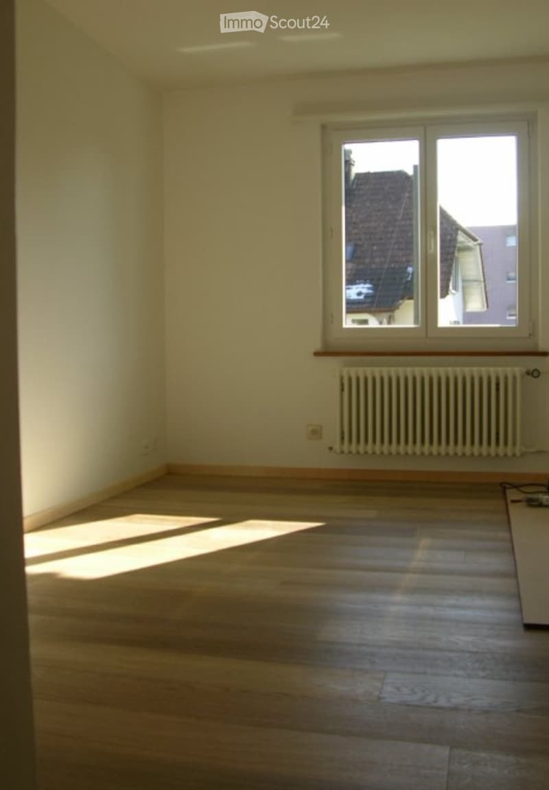 Zu vermieten Reihen-Einfamilienhaus (4)