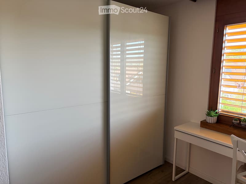 Möbeliertes Zimmer für Wochenaufenthalter in Winterthur (3)