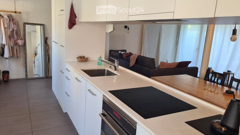 Loftstyle 2.5 Zimmer mit Garten an zentraler Lage (5)