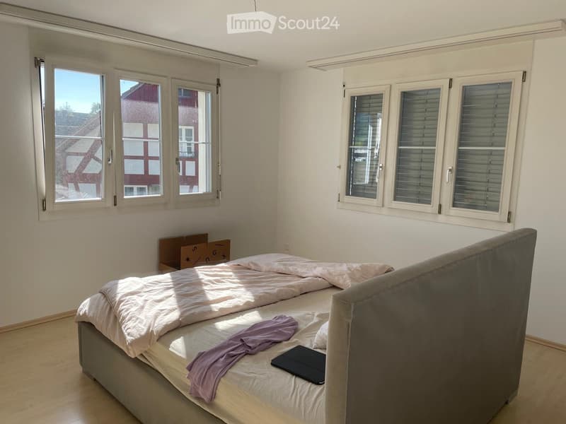 Helle 3,5 Zimmer Wohnung (3)