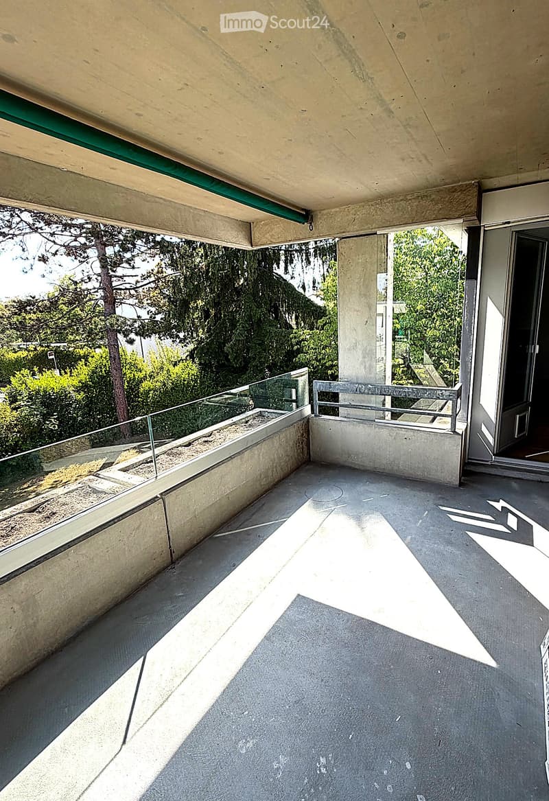 KOMPLETT RENOVIERTE 3.5-Zimmer-Wohnung (2)