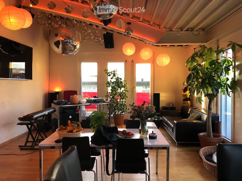 Zimmer in besonderer 3er-WG Zuhause statt Zweck-WG (1)