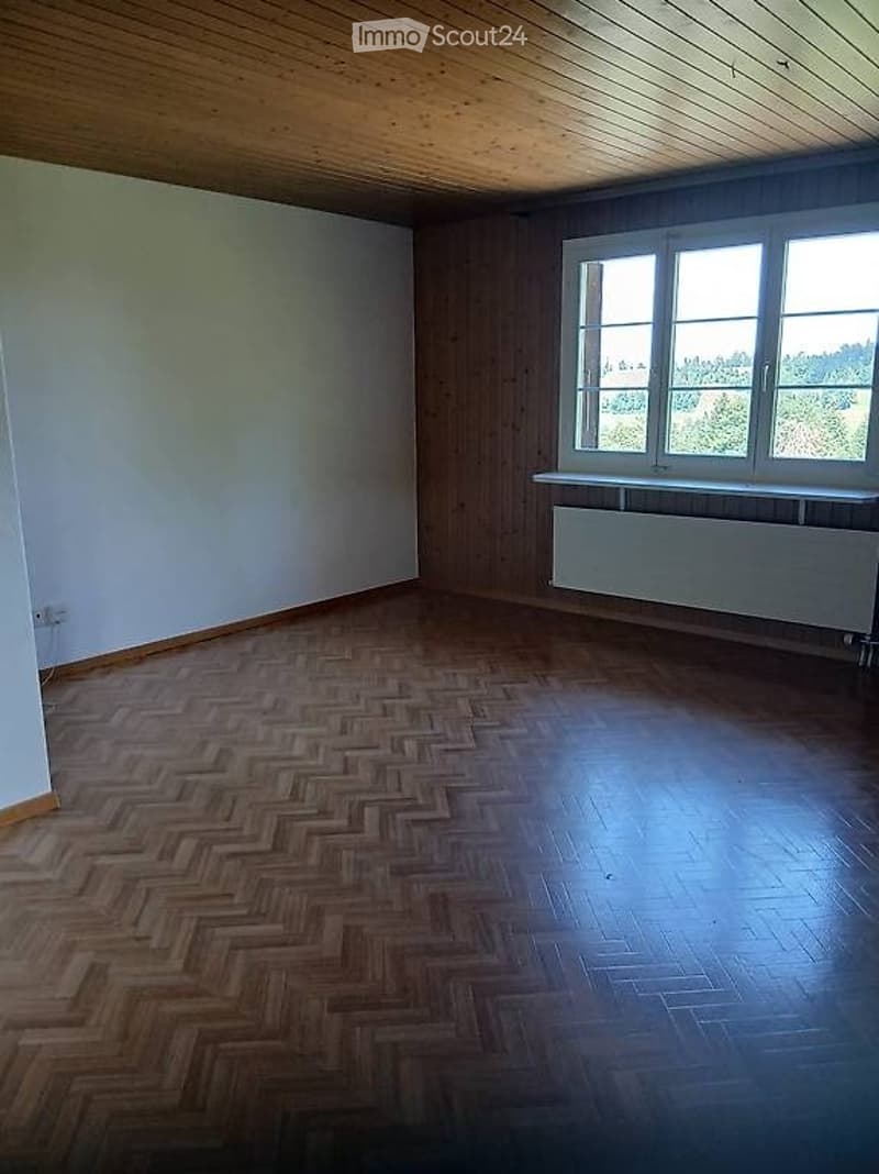 3.5 -Zimmer Wohnung auf einem Bauernhof (1)