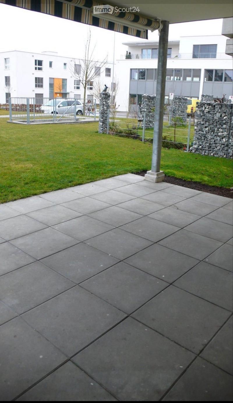 Attraktive helle, Familien freundliche Wohnung im Grünen. (3)