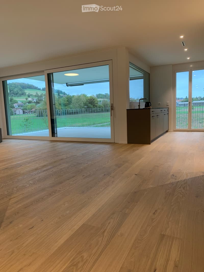 Gartenwohnung: 60m2 Aussenbereich & unverbaubare Aussicht (2)