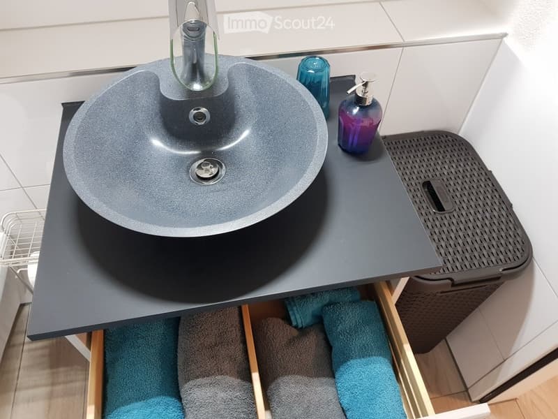 Top-Apartment, Steuerdomizil, Sitzplatz, und Waschmaschine. (7)