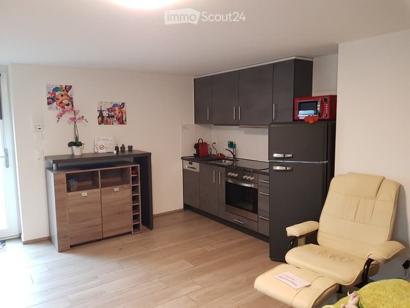 Top-Apartment, Steuerdomizil, Sitzplatz, und Waschmaschine. (6)