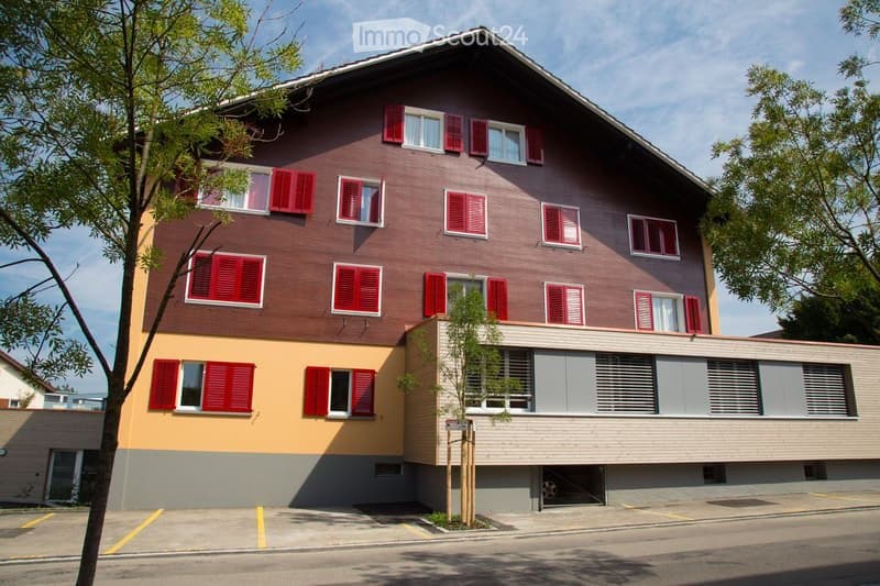 Top-Apartment, Steuerdomizil, Sitzplatz, und Waschmaschine. (8)