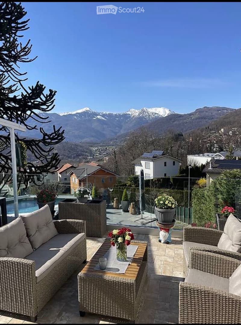 Affittasi Villa a Villa Luganese piscina ascensore (3)