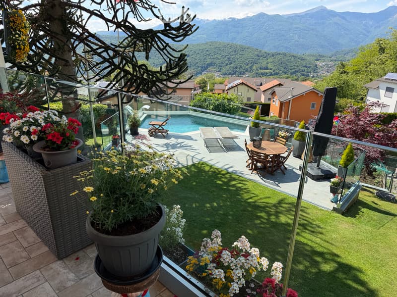 Affittasi Villa a Villa Luganese piscina ascensore (4)