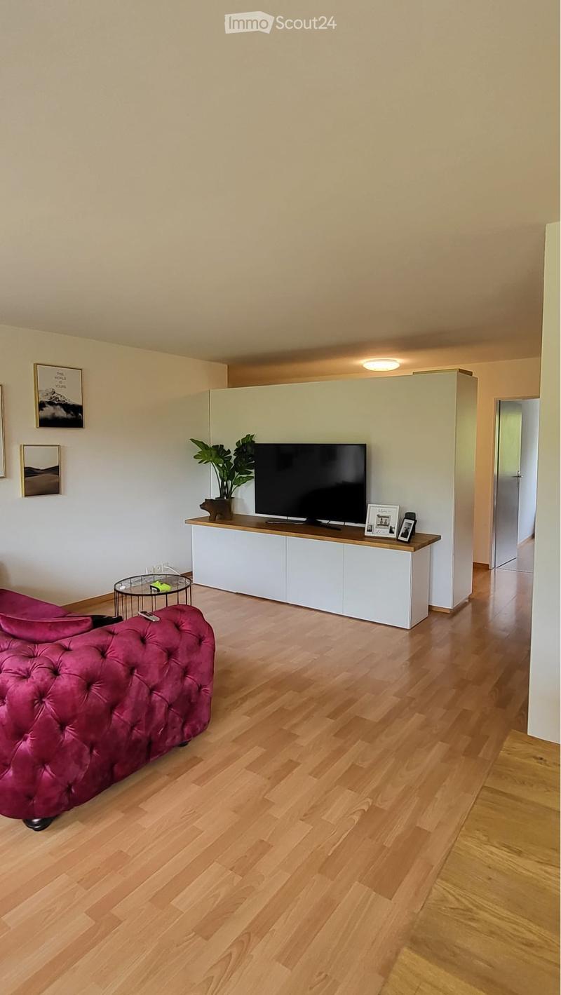 Nachmieter gesucht für 3.5 Zimmer Wohnung (2)